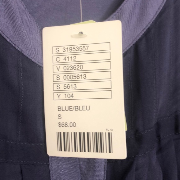 Blue sleeveless top - Picture 3 of 3